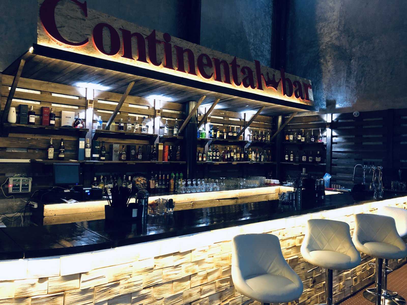 бильярдный бар Continental фото 1