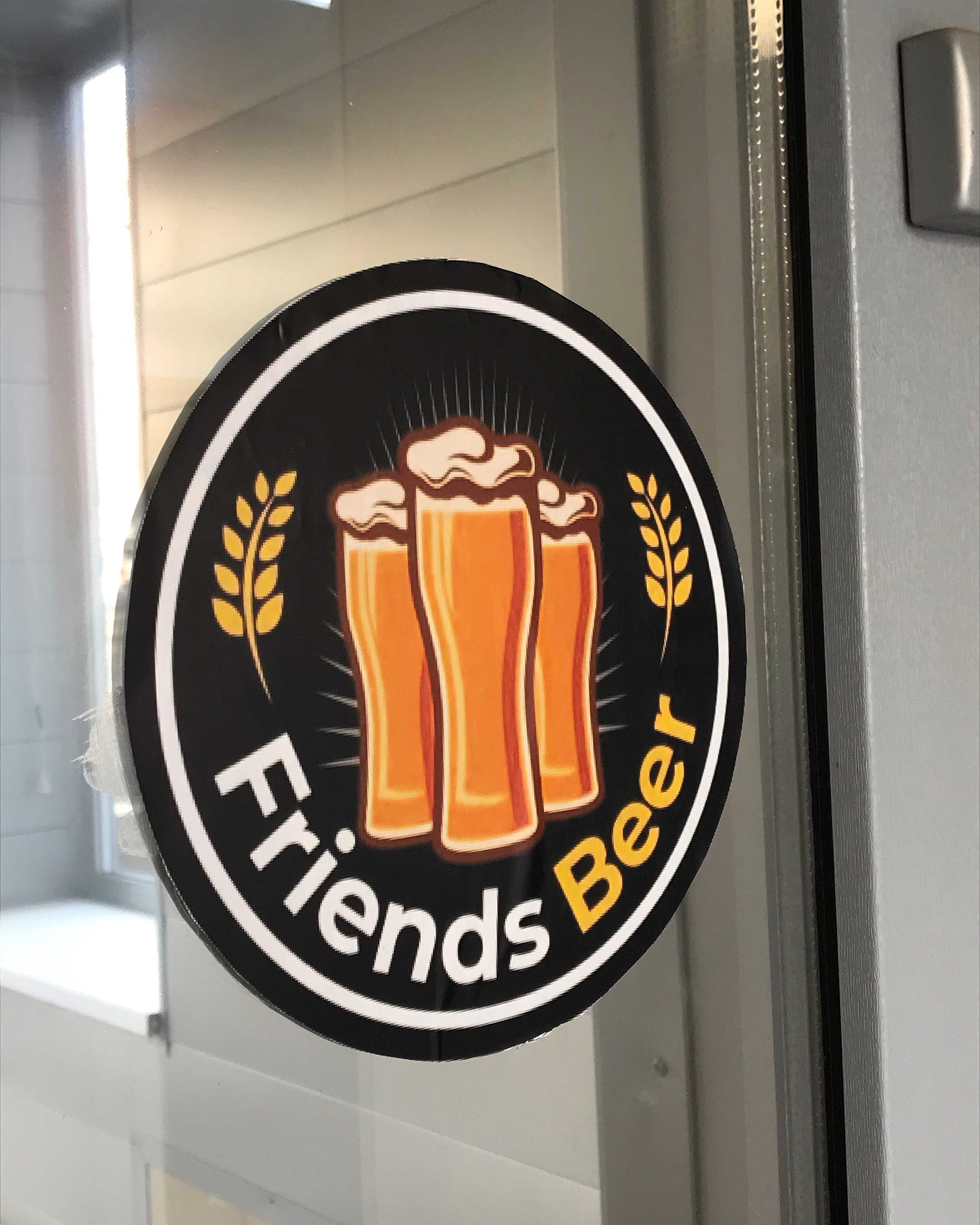 Friends Beer фото 1