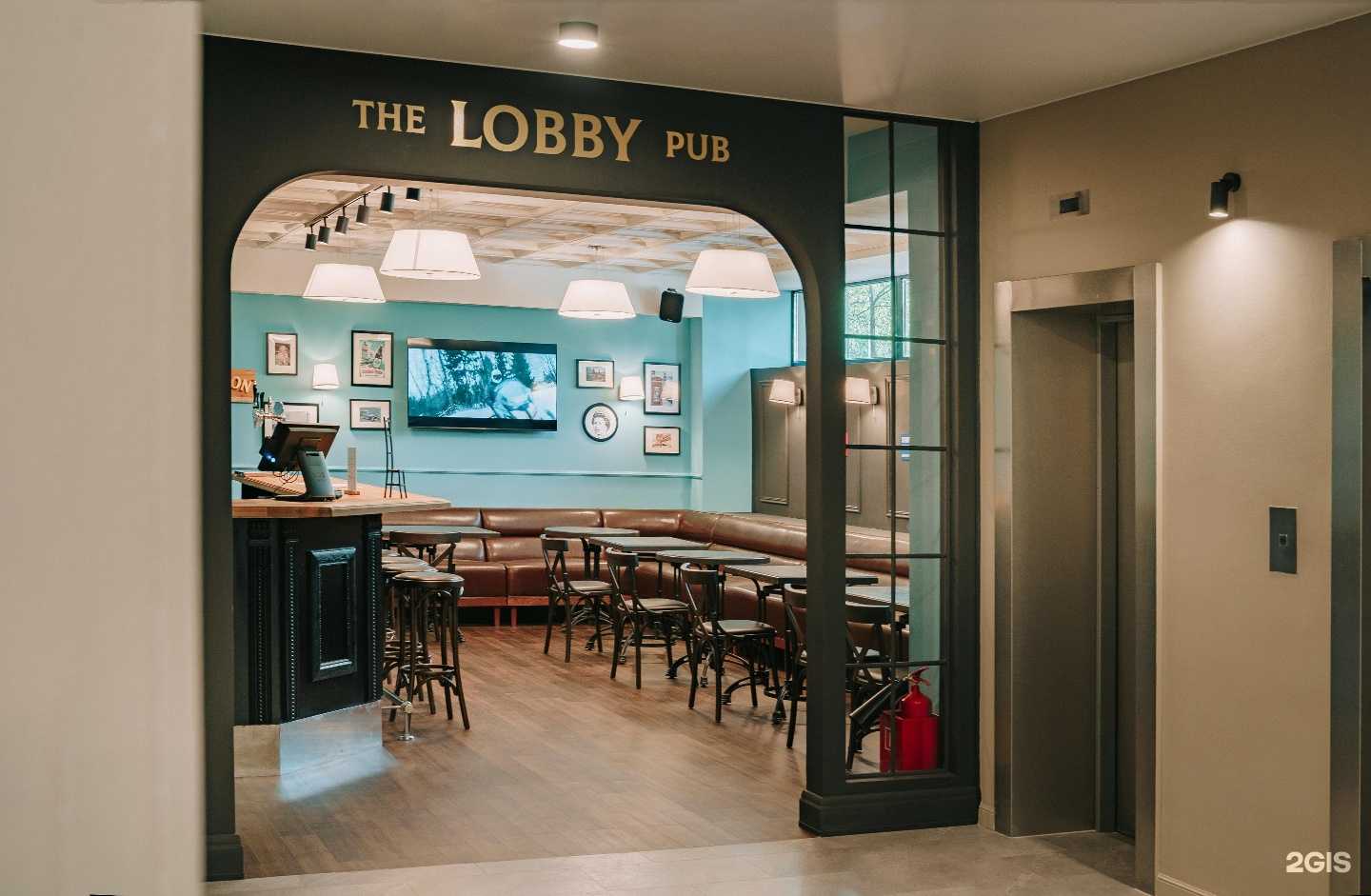 The Lobby Pub фото 1